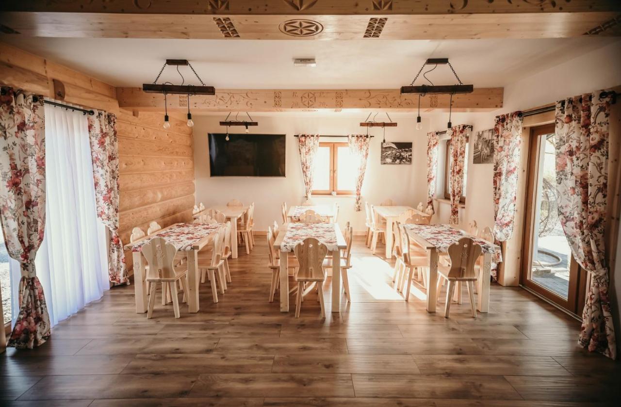 Tarasowka U Zajaca Bed & Breakfast Czerwienne Bagian luar foto