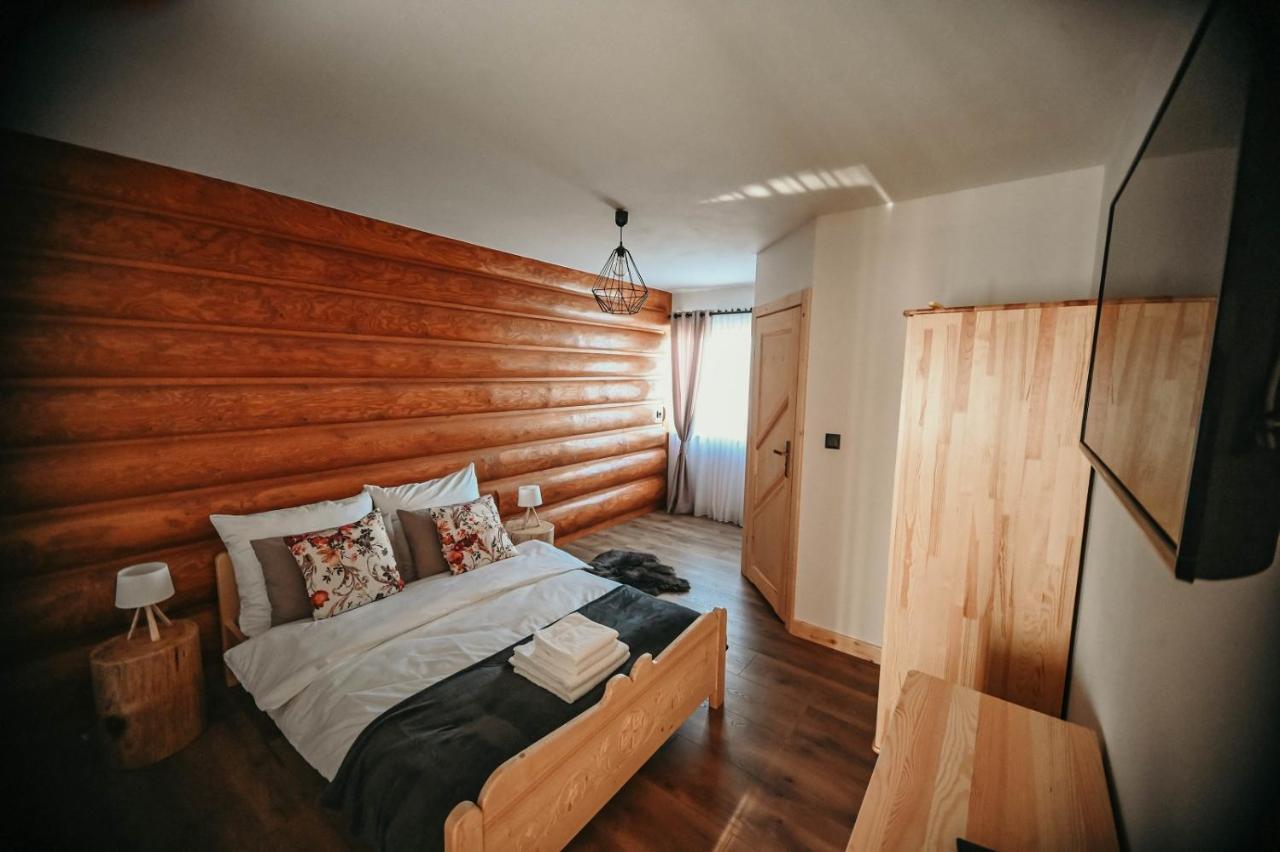 Tarasowka U Zajaca Bed & Breakfast Czerwienne Bagian luar foto