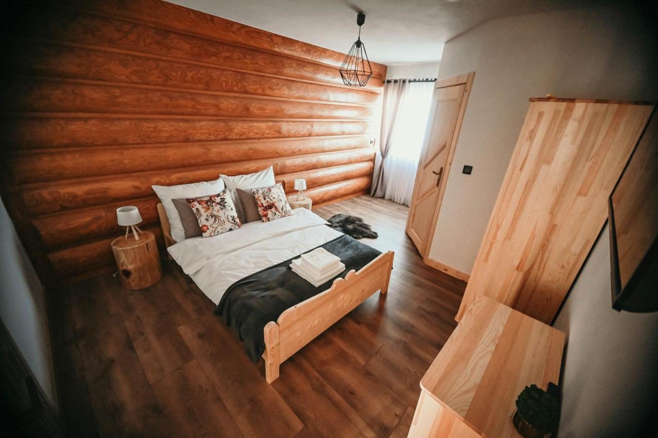 Tarasowka U Zajaca Bed & Breakfast Czerwienne Bagian luar foto