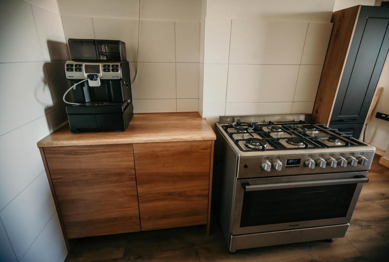 Tarasowka U Zajaca Bed & Breakfast Czerwienne Bagian luar foto