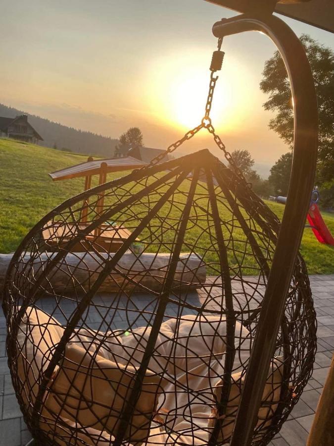 Tarasowka U Zajaca Bed & Breakfast Czerwienne Bagian luar foto