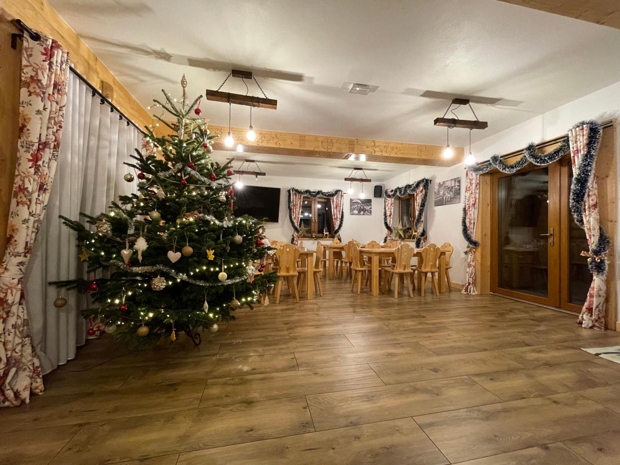 Tarasowka U Zajaca Bed & Breakfast Czerwienne Bagian luar foto